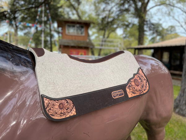 Reinsman Apex Wool Pad with Custom Inlay Wear Leathers