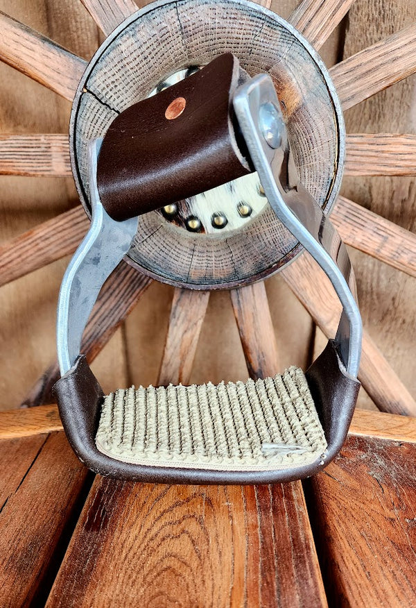 Genuine SA Walls 3" Slanted "Twisters" Stirrups