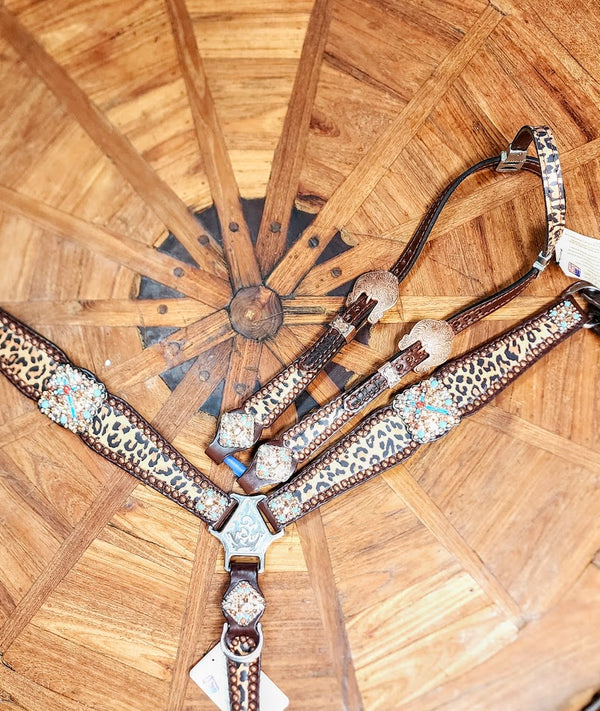 Rockin Wilson Tawny Cheetah with Turq Cross Concho Tack Set