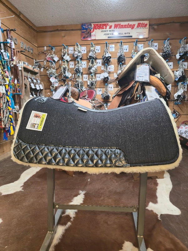 5 Star 30x28 3/4" "Barrel Racer" Black Contoured Pad w/ Fleece Lining & Black Diamond Wear Leathers