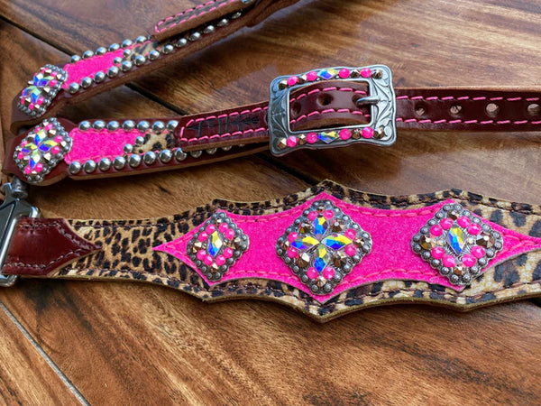 Rockn' Wilson's Cheetah with Neon Pink