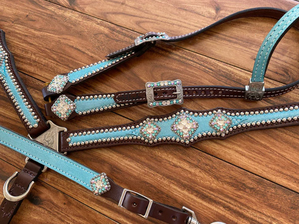 Rockn' Wilson's Turquoise Dazzle
