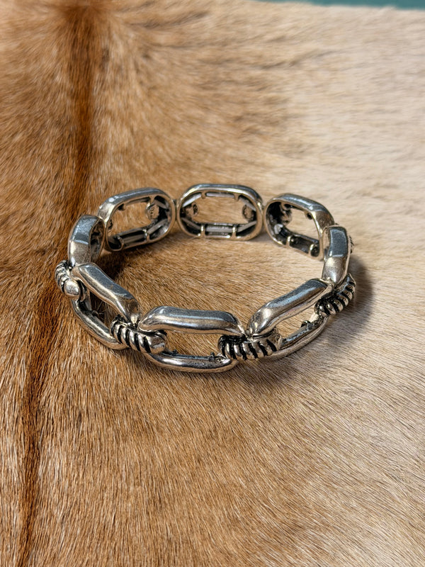 Twisted Oval Link Bracelet