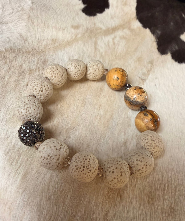 Western Earthly beaded bracelet